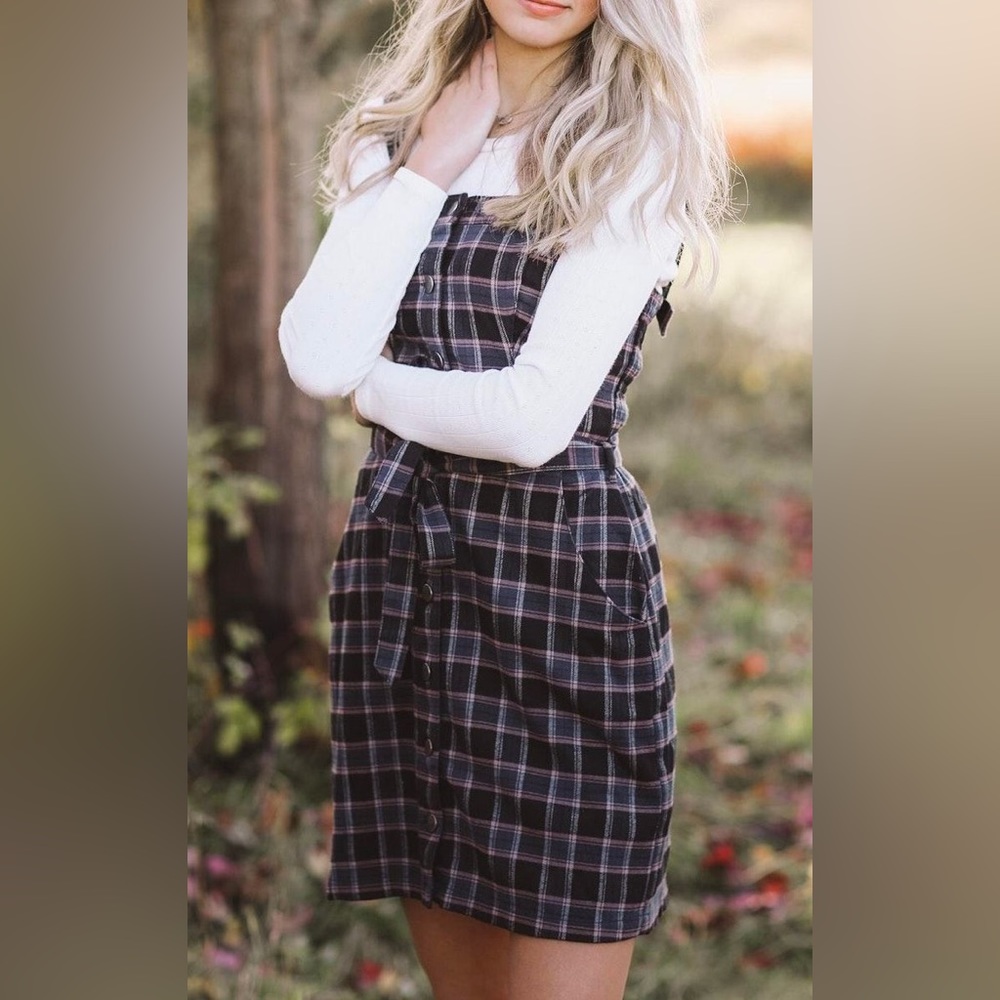 Hollister Dress